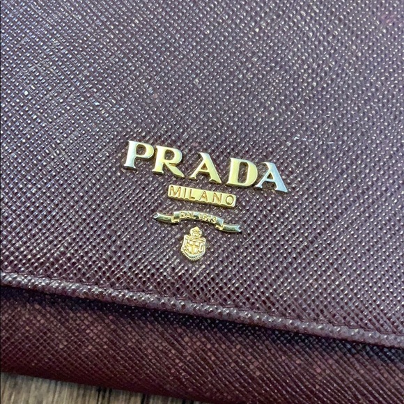 Prada Wallet on Chain - Picture 2 of 6